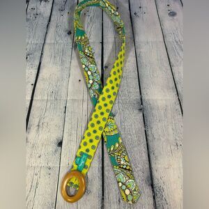 Vera Bradley Classic Peacock Preppy Cottagecore Reversible Wooden Buckle Belt